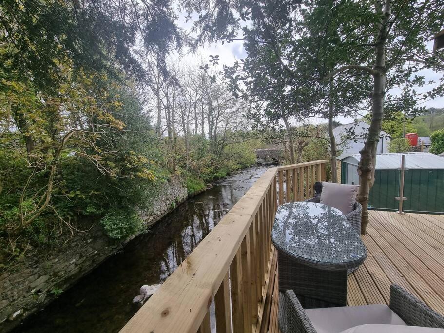 Luxurious Cottage With Hot Tub, Lake District Duddon Exteriér fotografie