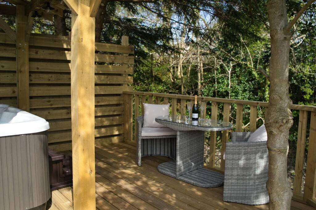 Luxurious Cottage With Hot Tub, Lake District Duddon Exteriér fotografie